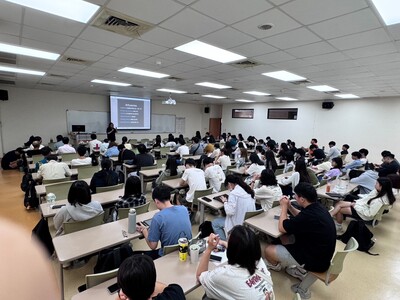 LINE_ALBUM_93_250904_48