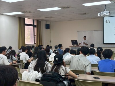 LINE_ALBUM_924暑期實習經驗分享_250930_24